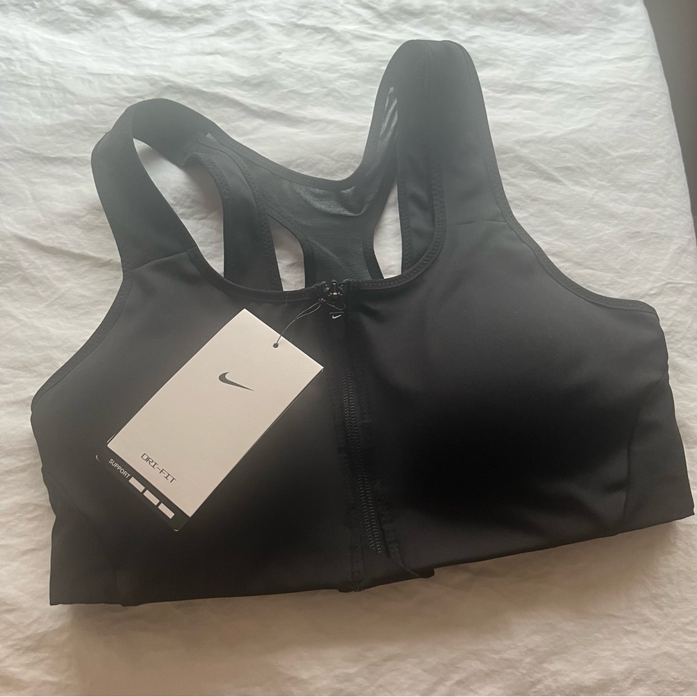 Nike Sports Bra M NWT